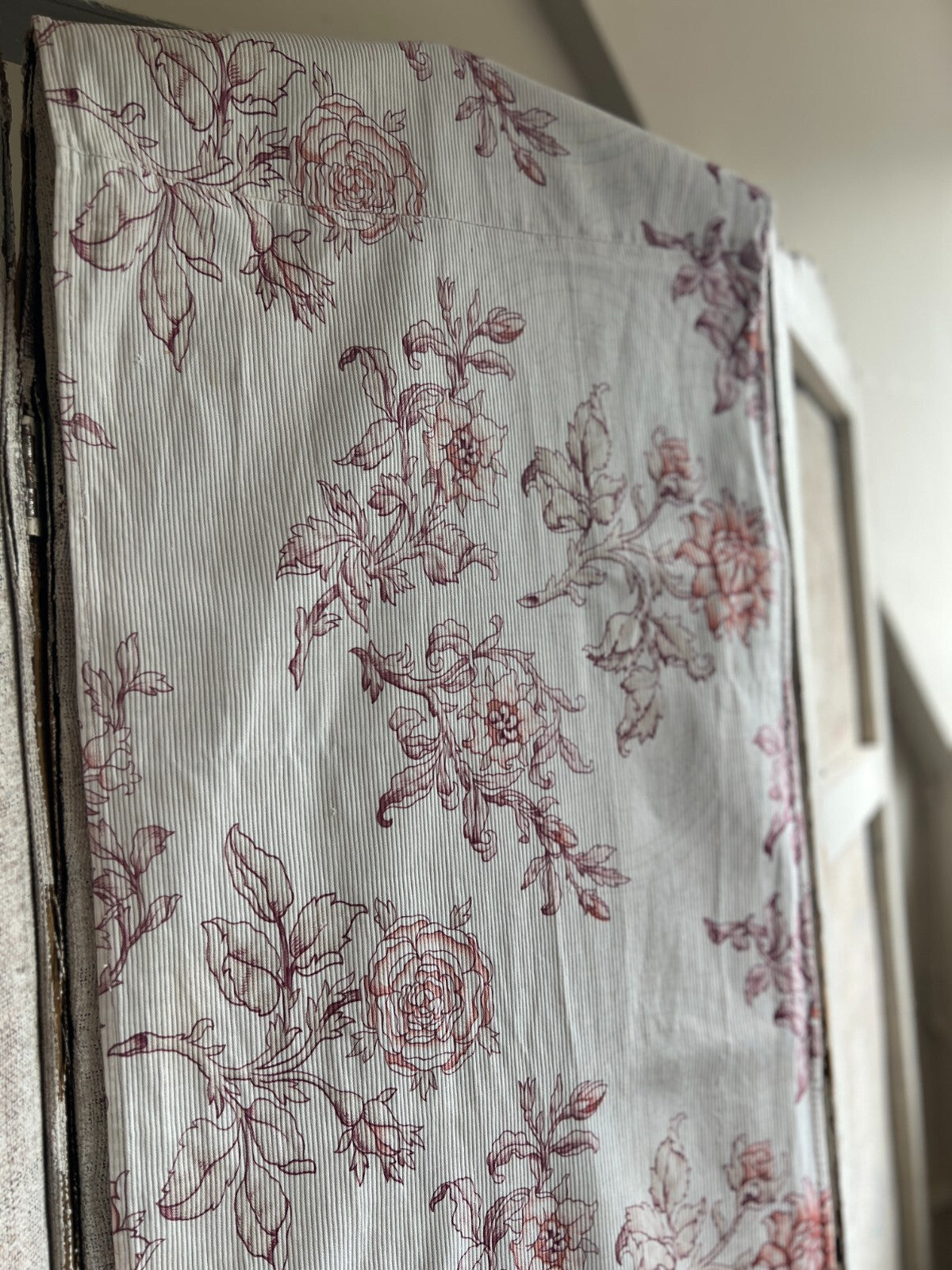 Vintage Fabric, Faded Floral Textile for Furnishings/ Châteaucore Rustic French